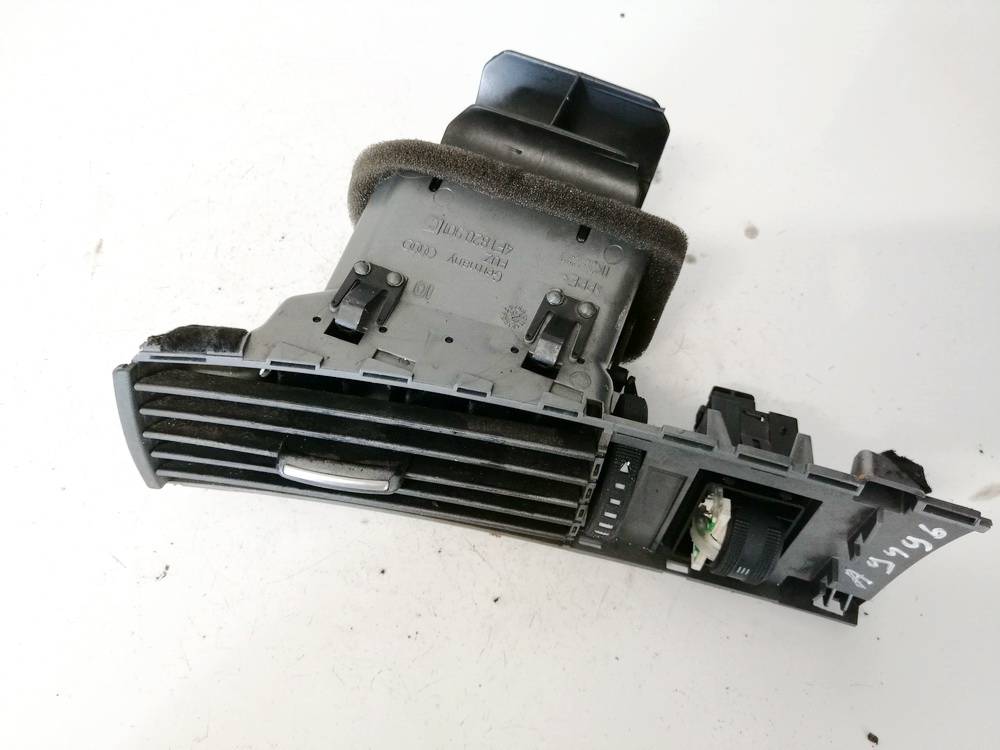 4F1820901C Audi A6 2005 Dash Vent (Air Vent Grille)