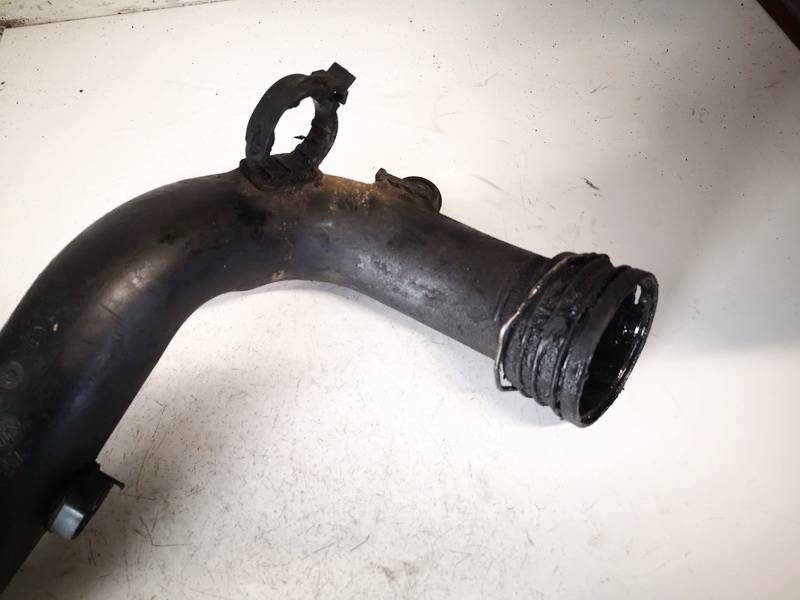 1K0145770D Volkswagen Passat 2007 Välijäähdyttimen letku - Thumbnail 2