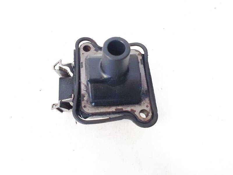 058905105 Volkswagen Passat 1998 Ignition Coil