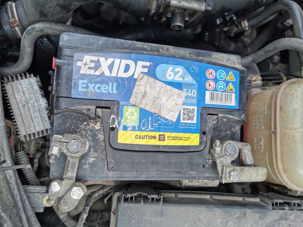 62AH Opel Astra 2004 Akumulators – Uzlādes akumulators