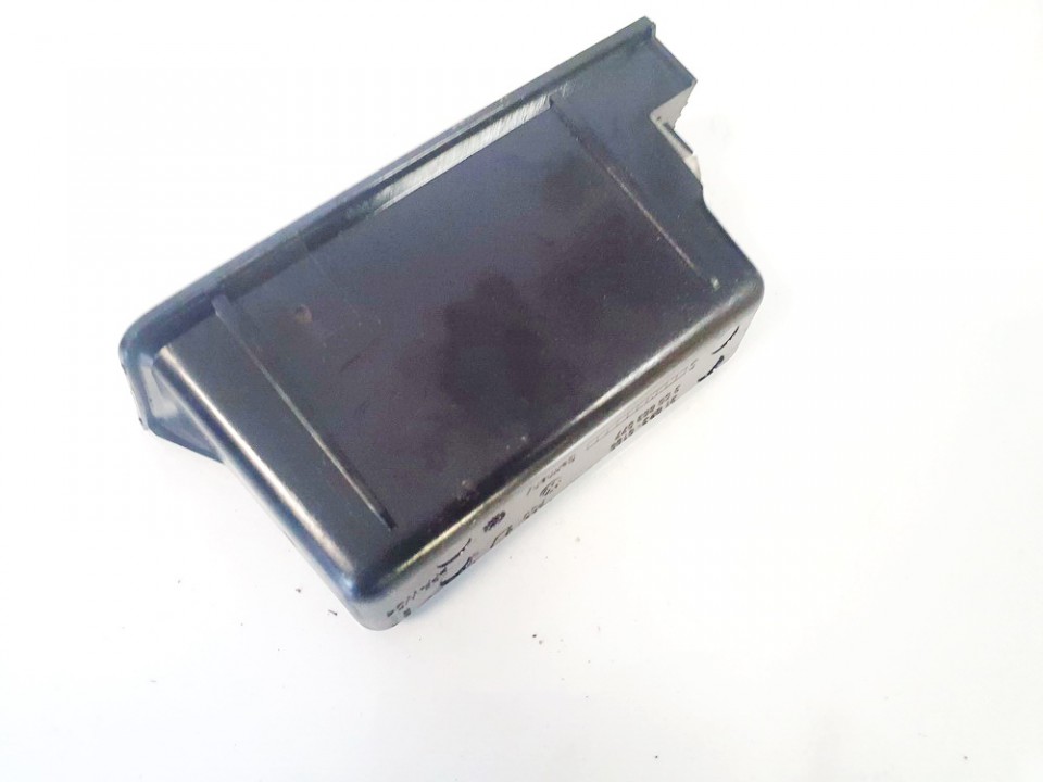 318230100 Volkswagen Passat 2005 Center Console Ashtray (Ash Tray) - Thumbnail 2