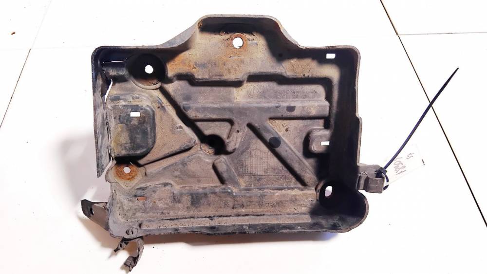 55702622 Fiat Punto 2006 Obudowa baterii - akumulatora