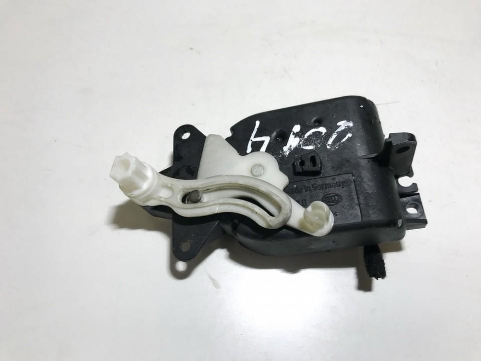1J2907511A Volkswagen Passat 2004 Heater Vent Flap Control Actuator Motor - Thumbnail 2