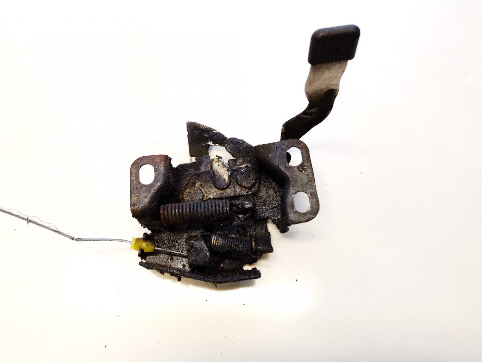 Honda Jazz 2002 Zamek maski