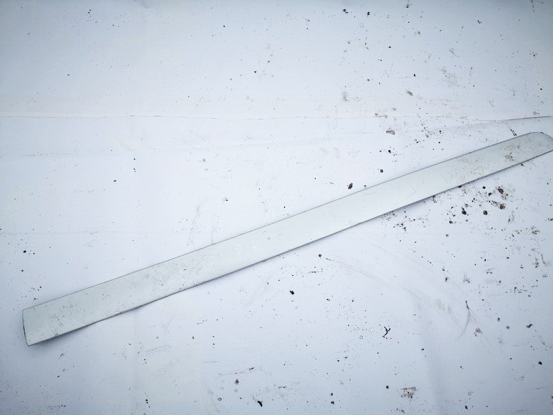 1T0853515B Volkswagen Touran 2003 Duru moldingas isorinis P.K.