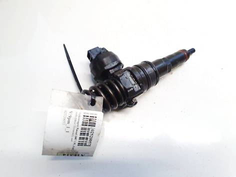 038130073AG Volkswagen Passat 2007 Fuel Injector