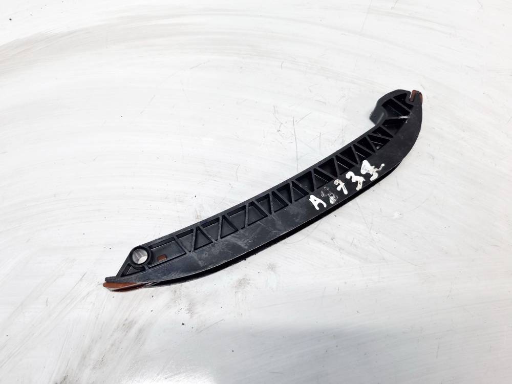 03D109509N Skoda Fabia 2009 Napinacz prowadnicy łańcucha