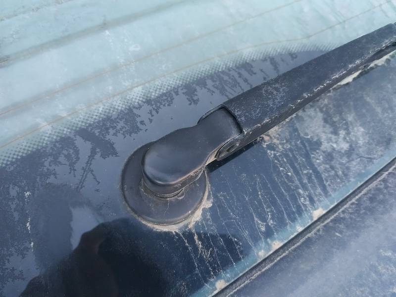 Ford C-MAX 2007 Galinio lango valytuvu varikliukas G. - Thumbnail 2