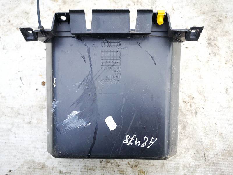 09491937 Volvo V50 2004 Daiktadeze - Thumbnail 2