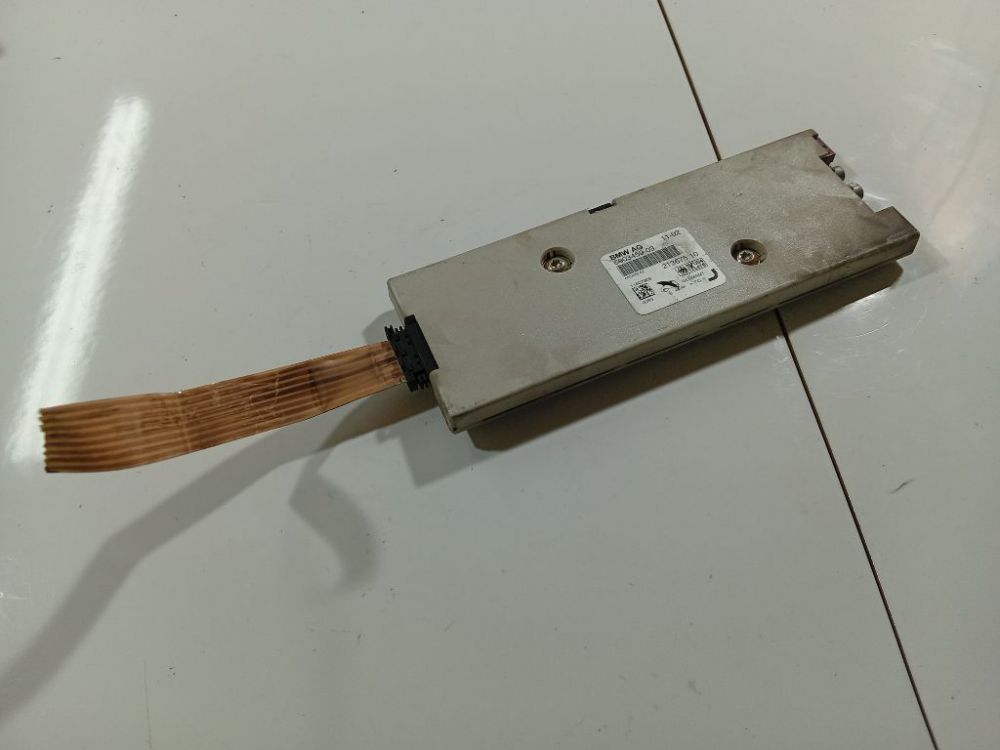 690345903 BMW 7-Series 2002 Antennenverstärker (Antennen Verstärker)