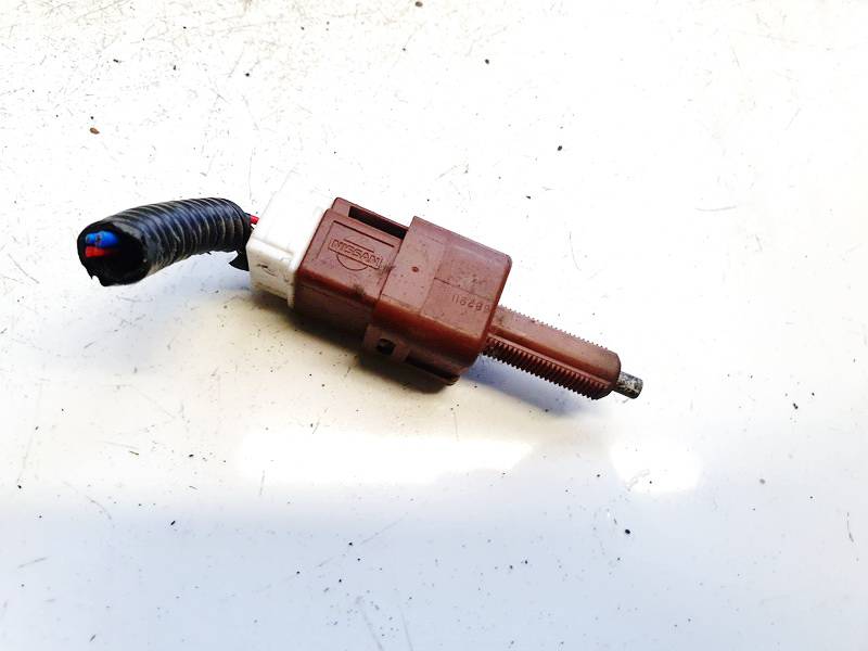 GF33 Nissan Note 2006 Stabdziu zibintu daviklis (rele-varlyte) - Thumbnail 3