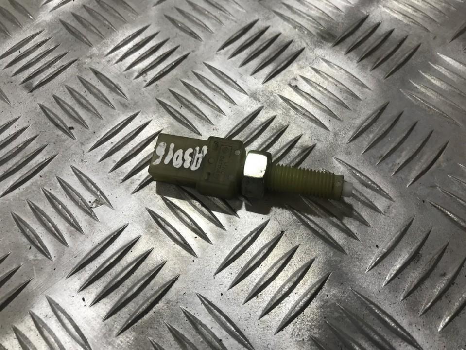 443945515 Audi A4 1997 Stabdziu zibintu daviklis (rele-varlyte)