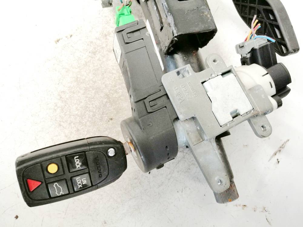 8673073 Volvo S60 2004 Uzvedimo spyna - Thumbnail 2