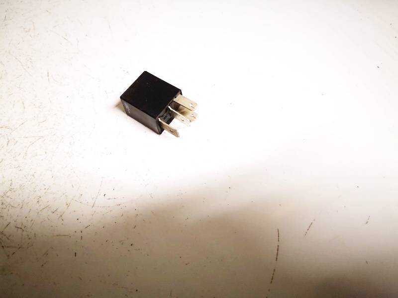 V23073B1008X51 Fiat Bravo 2009 Relay module - Thumbnail 2