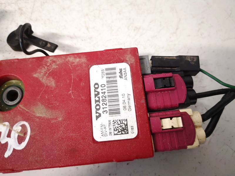 31282410 Volvo XC 70 2010 Antennenverstärker (Antennen Verstärker) - Thumbnail 2