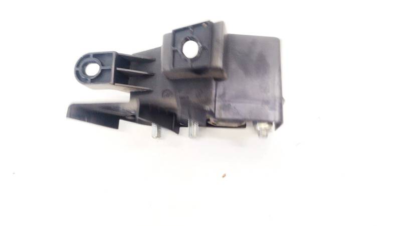 61138385165 BMW 7-Series 2004 Fuse box - Thumbnail 2