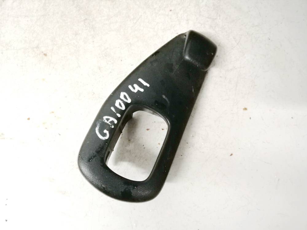 BP4K882P8 Mazda 3 2003 Interior trim