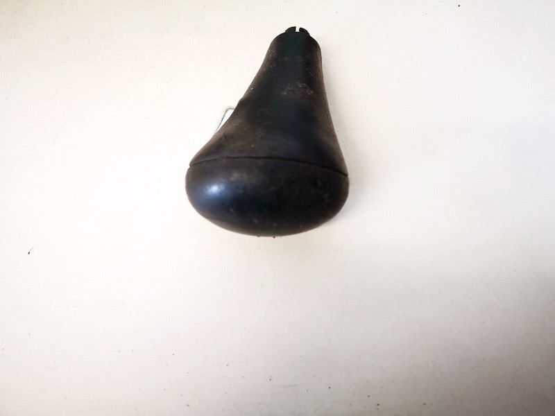 Audi A6 2003 Begiu perjungimo rankena (svirties burbulas)