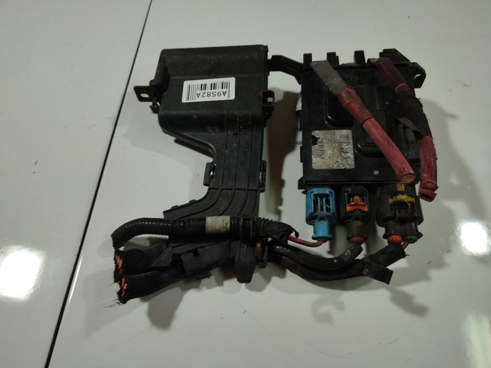 243800007R Renault Scenic 2011 Fuse box