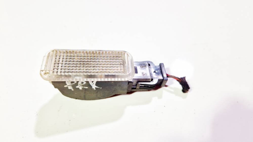 3B0947415B Audi A4 2003 Interior lighting