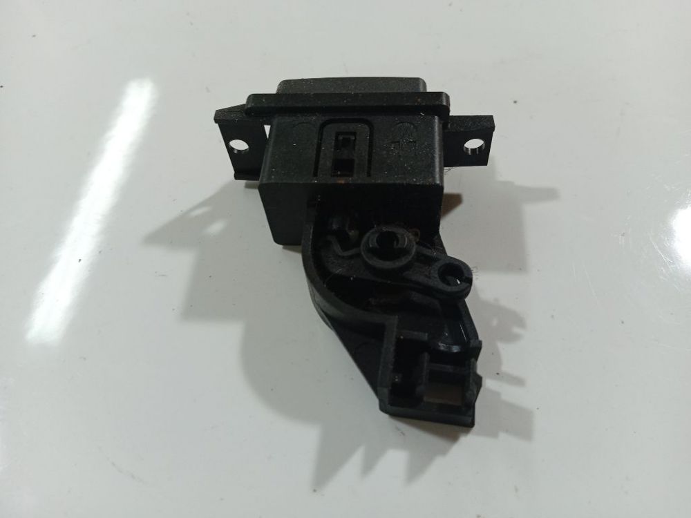 10862510 BMW 7-Series 2002 Engine Start Stop Button (start Switch) - Thumbnail 3