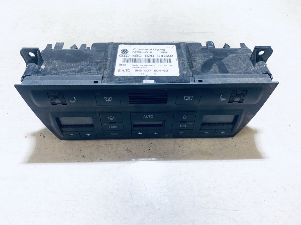 4B0820043AR Audi A6 2000 Climate Control Panel (heater control switches)