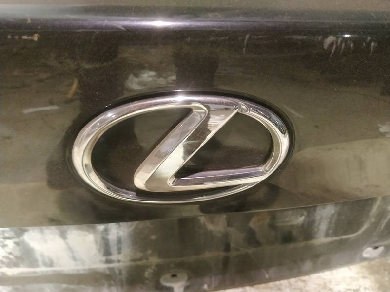 Lexus IS - CLASS 2006 Aizmugurējais uzraksts (emblēma) - AIZMUGURE