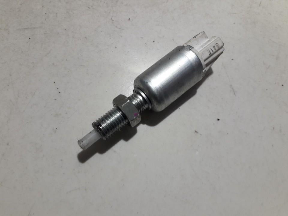 Toyota RAV-4 2006 Czujnik świateł hamulca (przekaźnik-klakson)