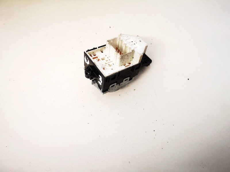 39Y4811110 Hyundai i30 2013 Isoriniu veidrodeliu valdymas - Thumbnail 3