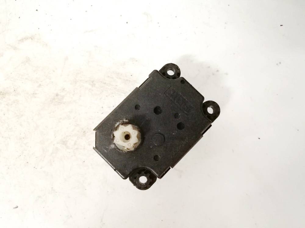 N101980G Renault Megane 2012 Heater Vent Flap Control Actuator Motor - Thumbnail 2