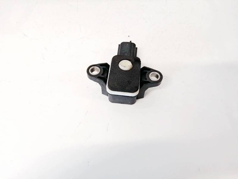 8P0955557 Audi A4 2007 Srs Airbag crash sensor - Thumbnail 2
