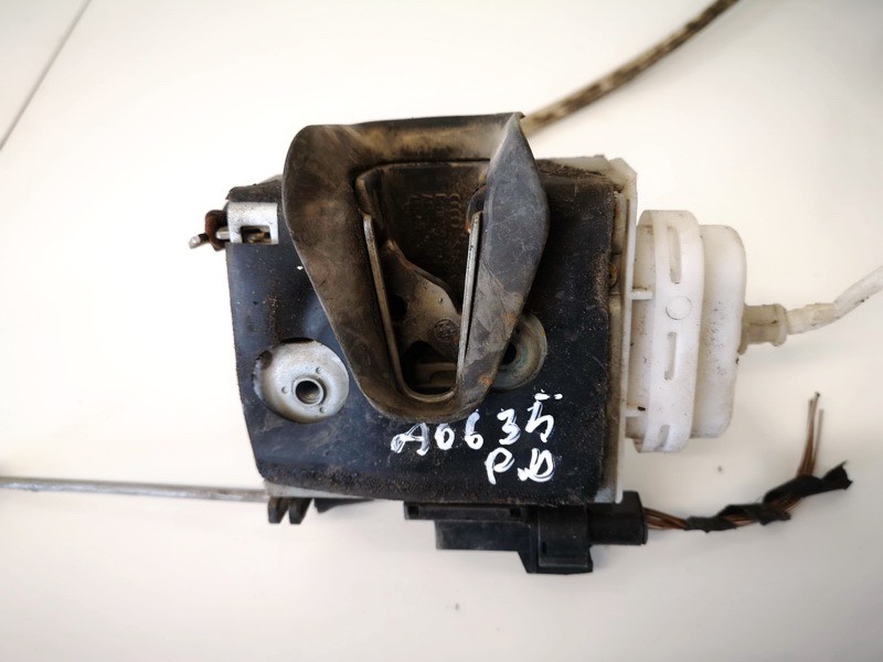 Audi A4 1997 Door Lock Mechanism - FRONT RIGHT