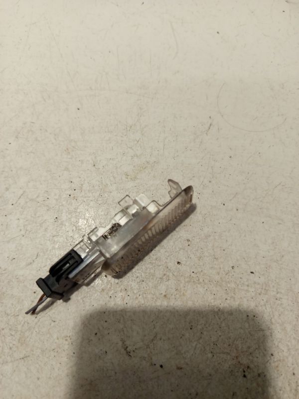 4E0947415 Volkswagen Phaeton 2006 Interior lighting - Thumbnail 4