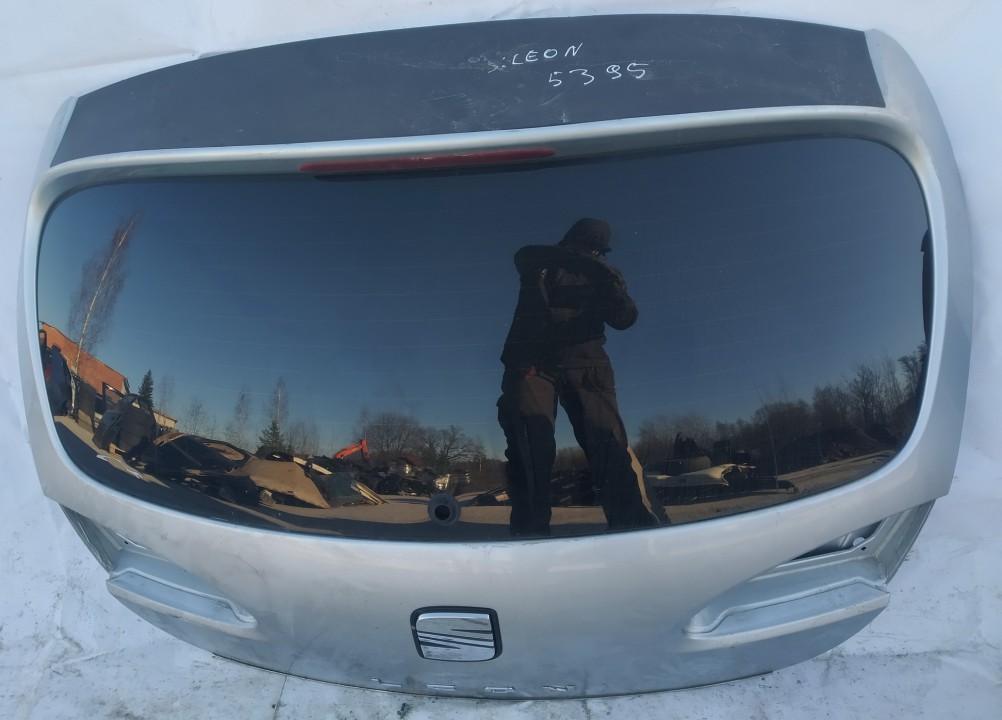 PILKA Seat Leon 2005 Hood - REAR