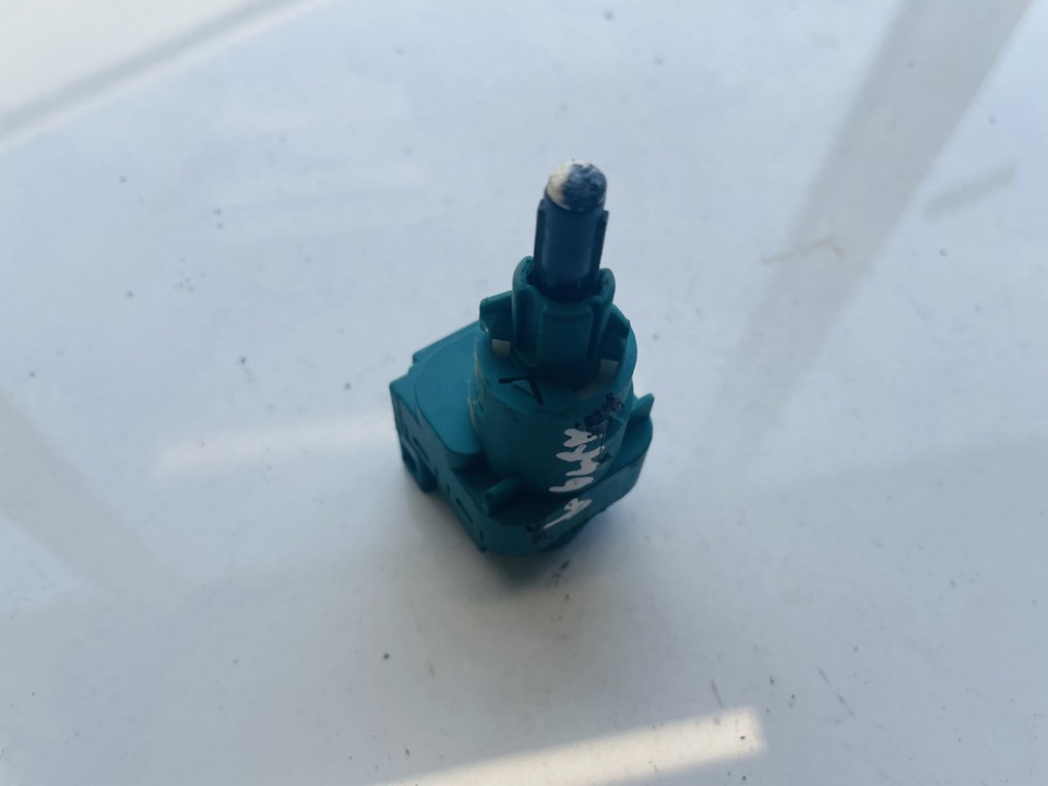 1C0945511A Audi A3 2000 Jarruvalojen anturi - Thumbnail 2