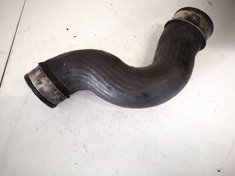 1K0145832B Volkswagen Golf Plus 2006 TURBO INTERCOOLER PIPE HOSE