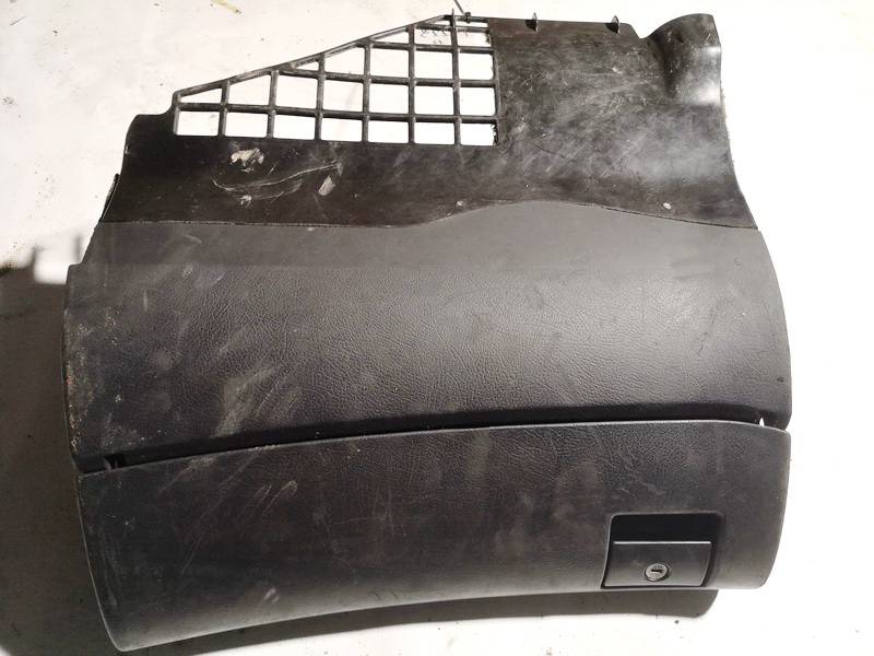 8D1857035 Audi A4 1996 Guantera