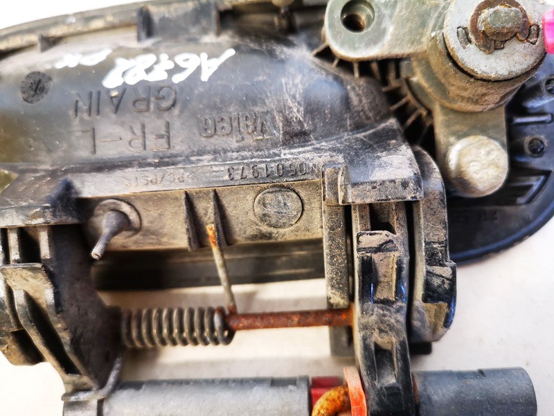 N0501973 Nissan Almera 2004 Türgriff Türaussengriff Vorne Linke - Thumbnail 3