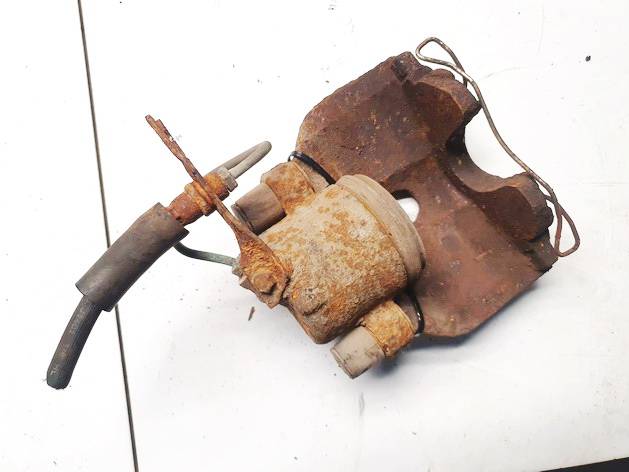 Audi A4 1997 Bremžu suporti - PRIEKŠA PA KREISI - Thumbnail 3