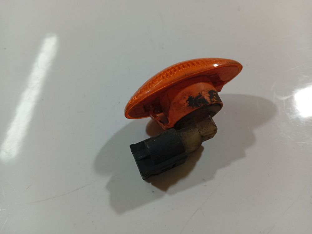 MINI Cooper 2003 Suuntavalo lokasuojassa - EDESSÄ OIKEALLA - Thumbnail 2