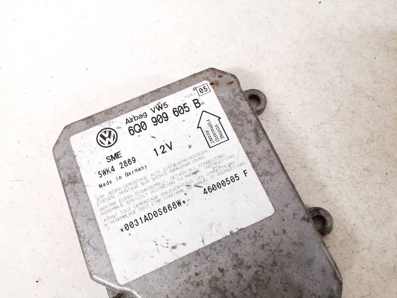 6Q0909605B Volkswagen Passat 1999 Airbag crash sensors module - Thumbnail 2