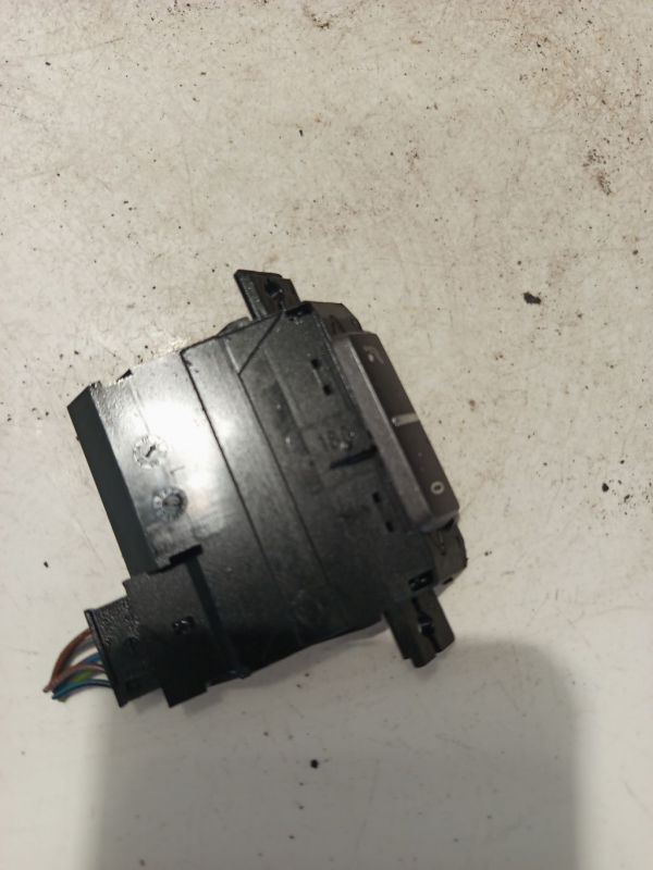 0072985 Volkswagen Phaeton 2006 Klimata vadības panelis (sildītāja vadības slēdži) - Thumbnail 2