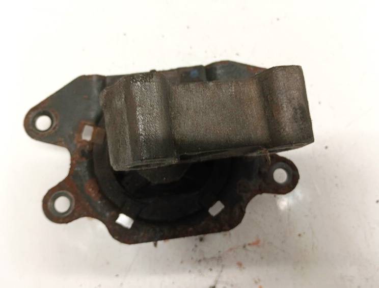 13109200 Opel Tigra 2005 Variklio pagalves bei Greiciu dezes pagalves - Thumbnail 3