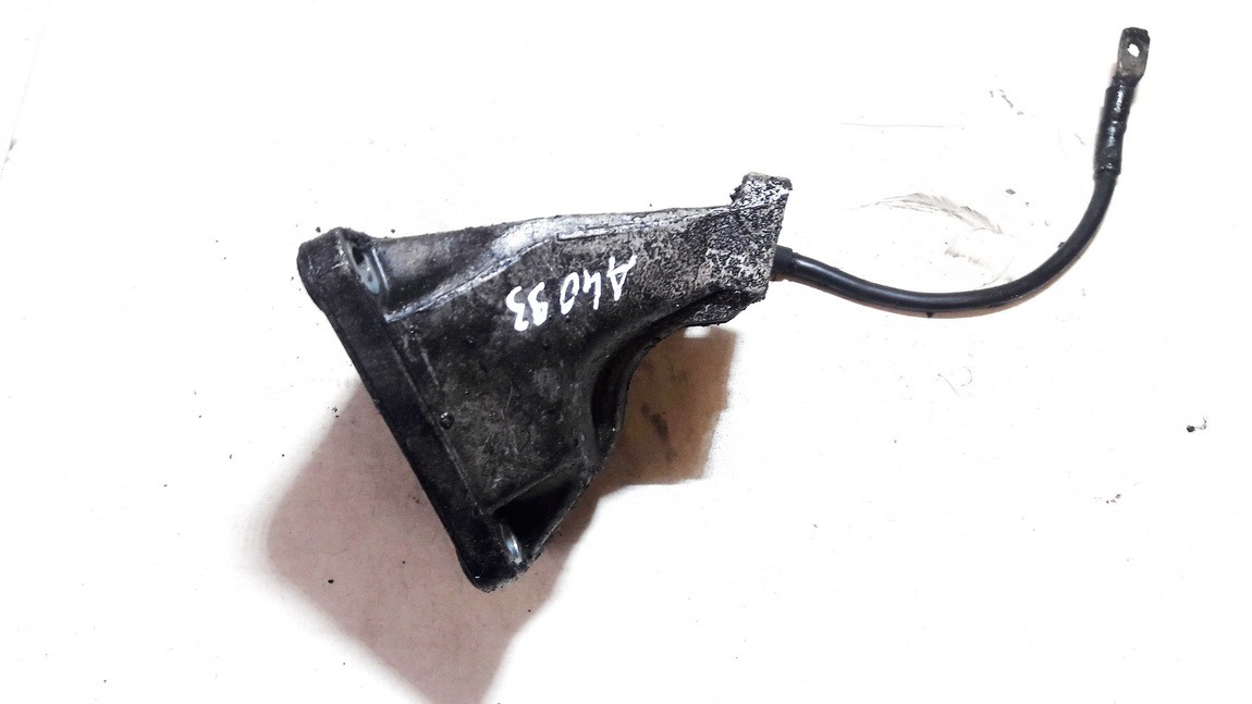 4B0199308 Audi A6 2001 Moottorin kiinnike - Thumbnail 2