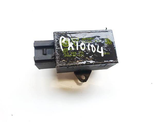 7L0959772 Volkswagen Touareg 2003 Relay module