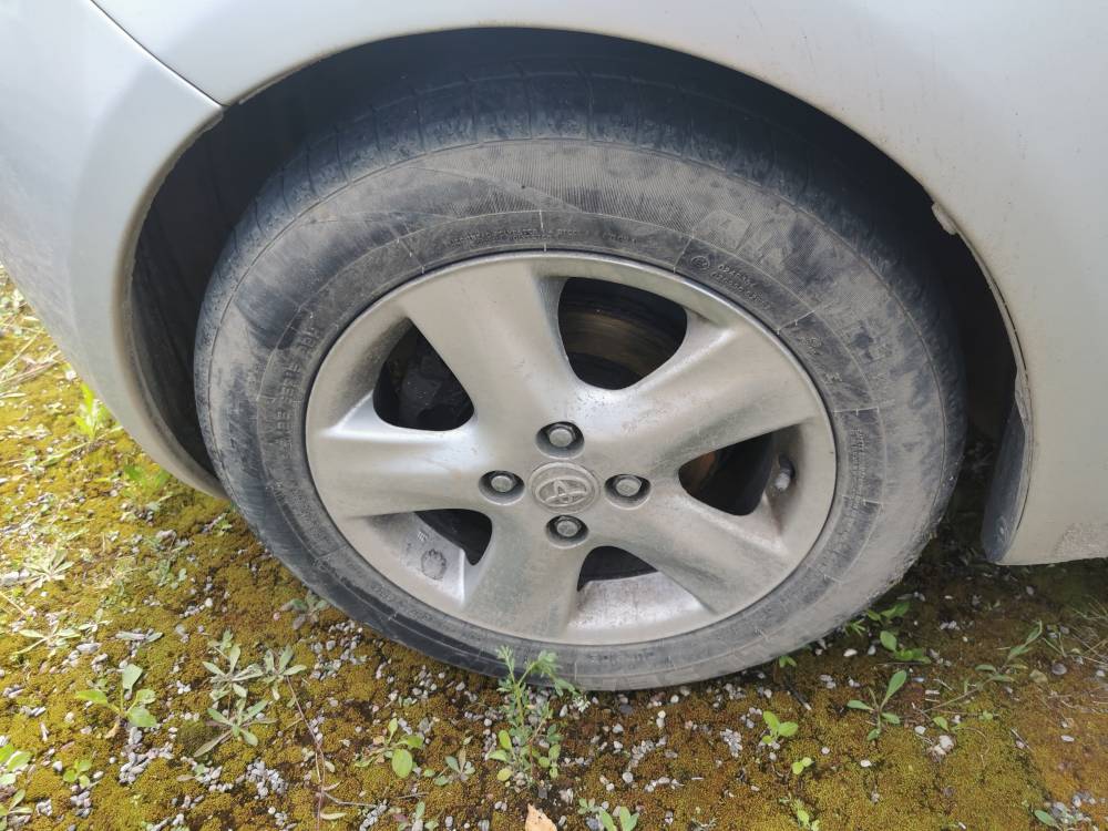 4X100 Toyota Yaris 2007 Komplet Kół Zimowych R15 - Thumbnail 3