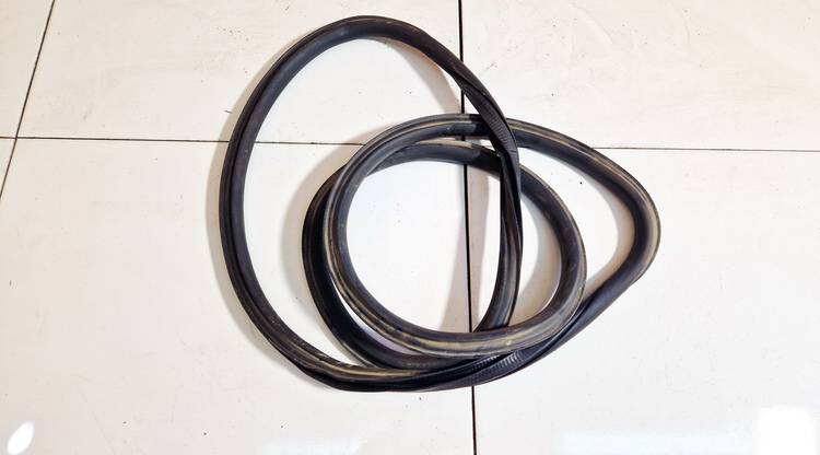 3T0867365 Skoda Superb 2010 Door Rubber - FRONT LEFT - Thumbnail 2