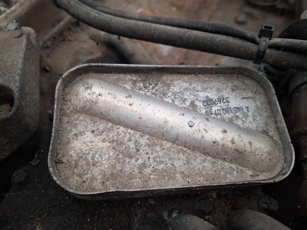 A6401800765 Mercedes-Benz B-CLASS 2005 Eļļas dzesētājs - Thumbnail 2