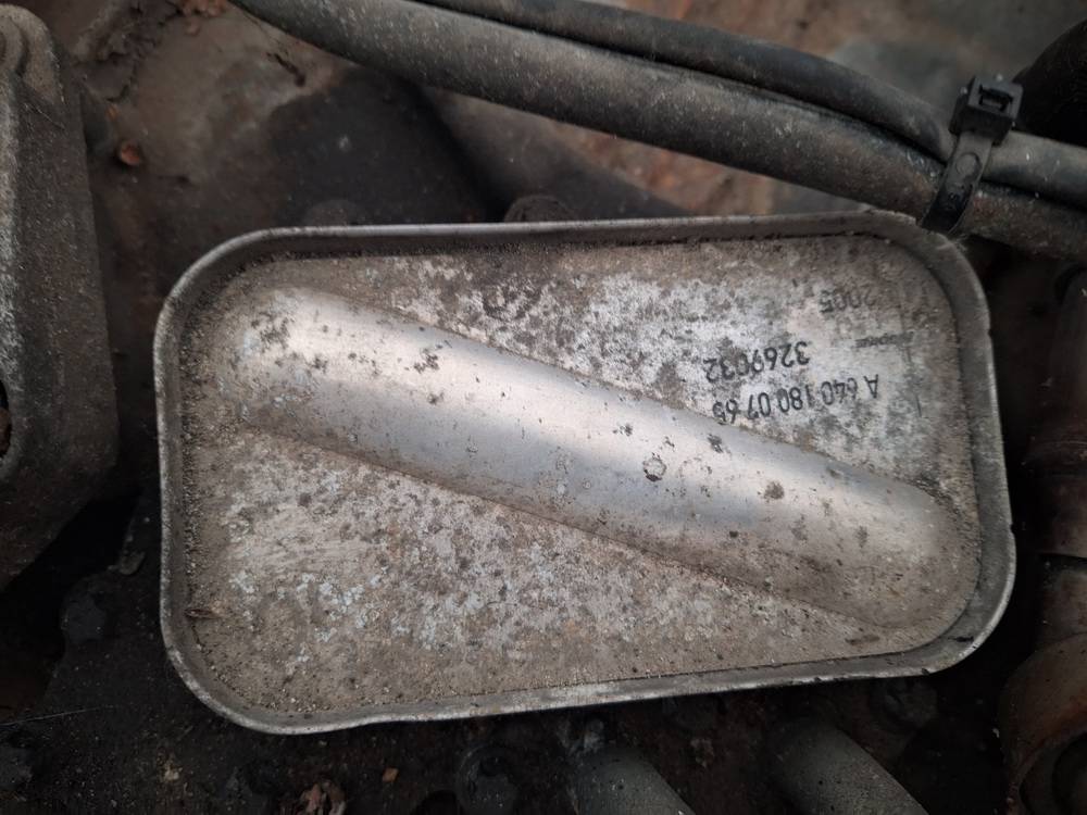 A6401800765 Mercedes-Benz B-CLASS 2005 Eļļas dzesētājs