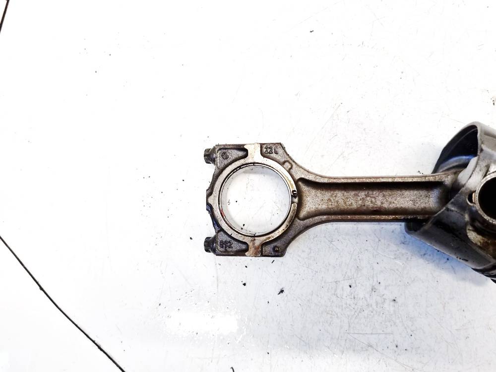 Opel Omega 2002 PISTON and arnaque-Bielle - Thumbnail 3